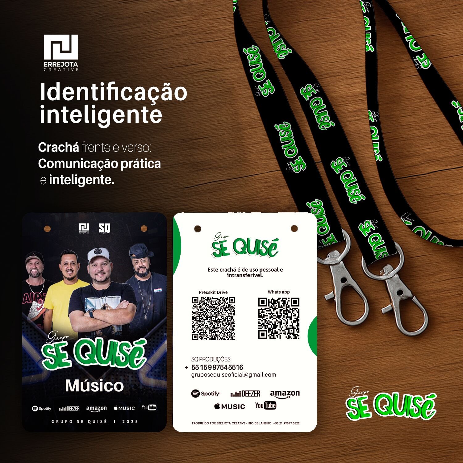 Crachá com QR e cordão